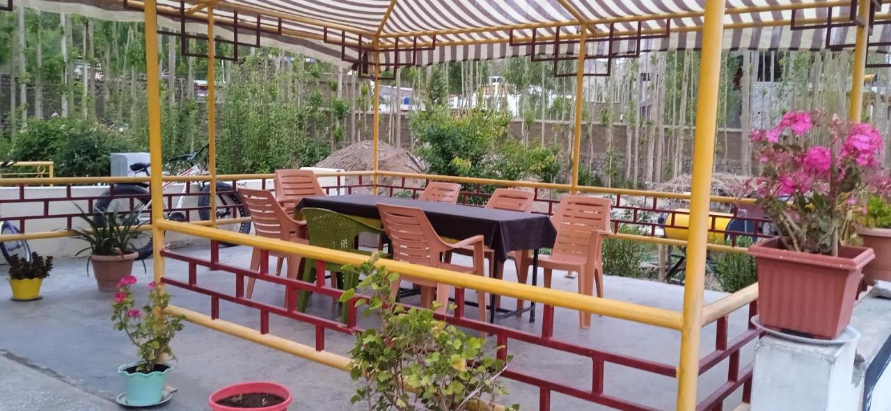 Chandan Guest House Лех Экстерьер фото